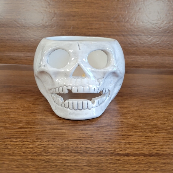 Yankee Candle Skull Jar Candle Holder Sleeve 2012